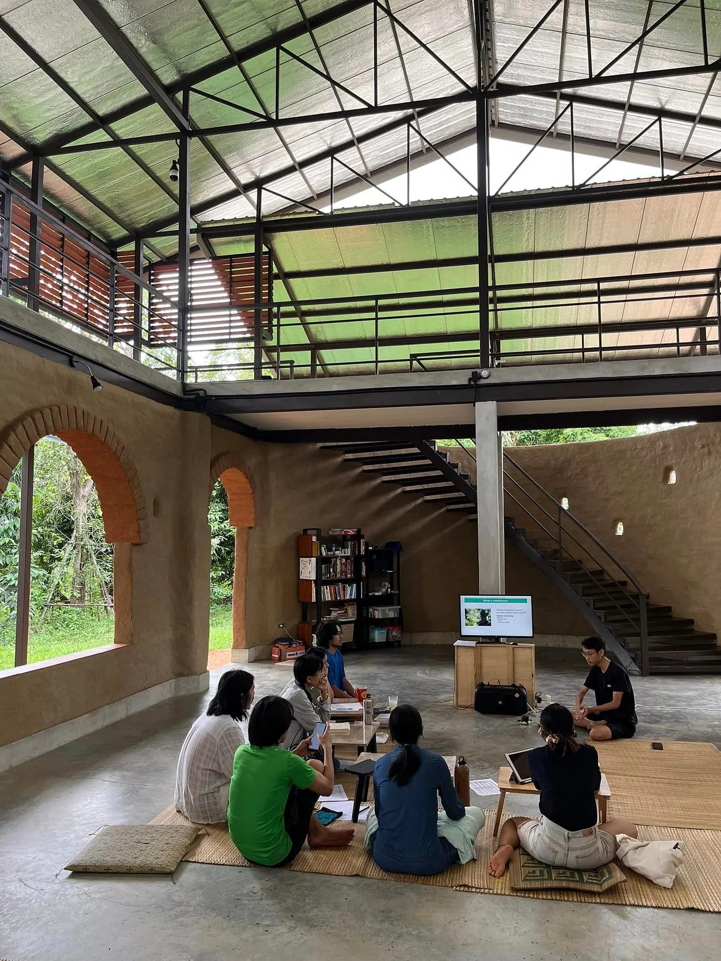 Đào tạo về tài chính cá nhân ở Thái Lan.
