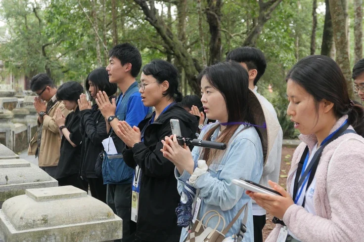 Xem ảnh gốc